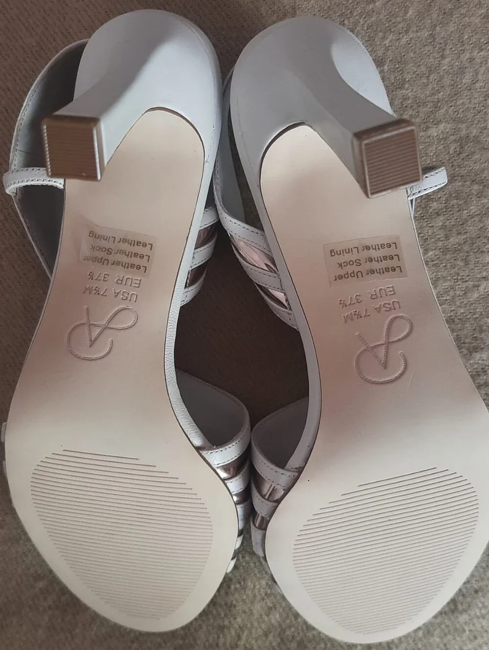 NWOT Adrianna Papell Women's Nude Slingback Sandals with Metallic Straps